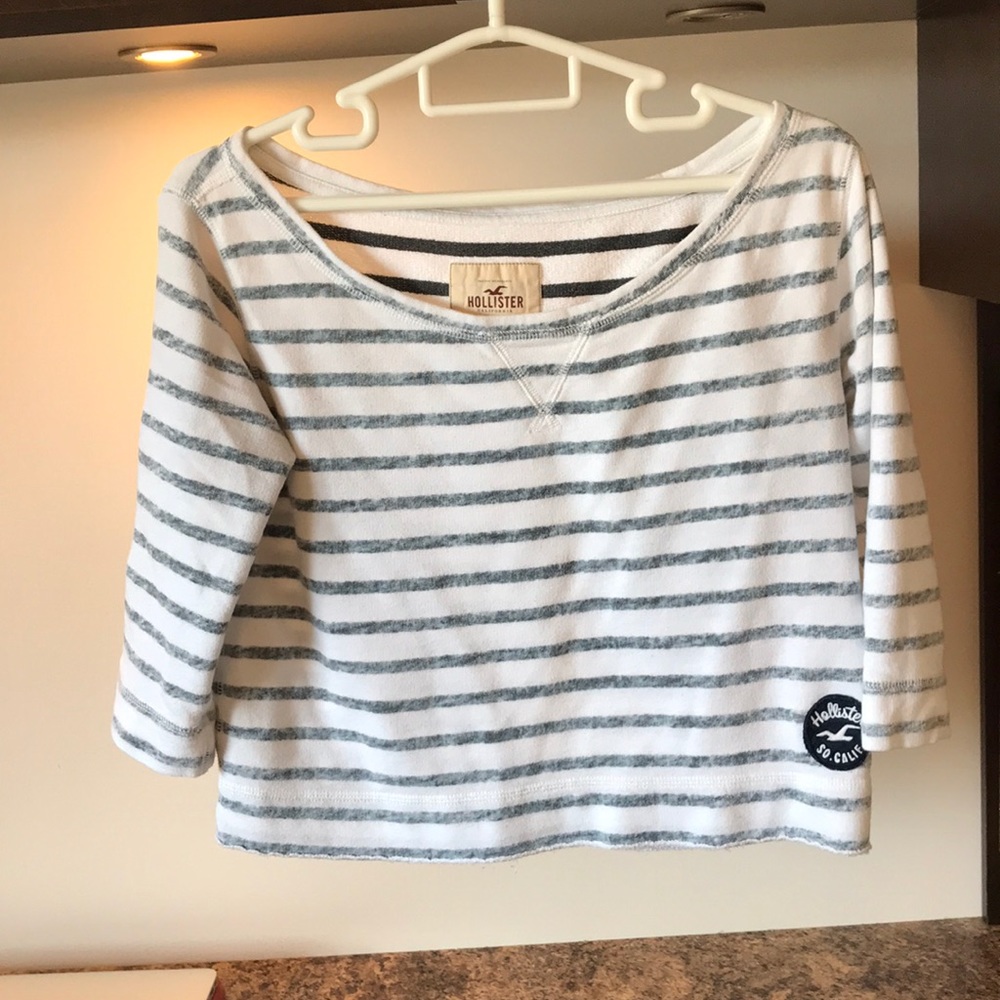 Hollister cropped sweater
